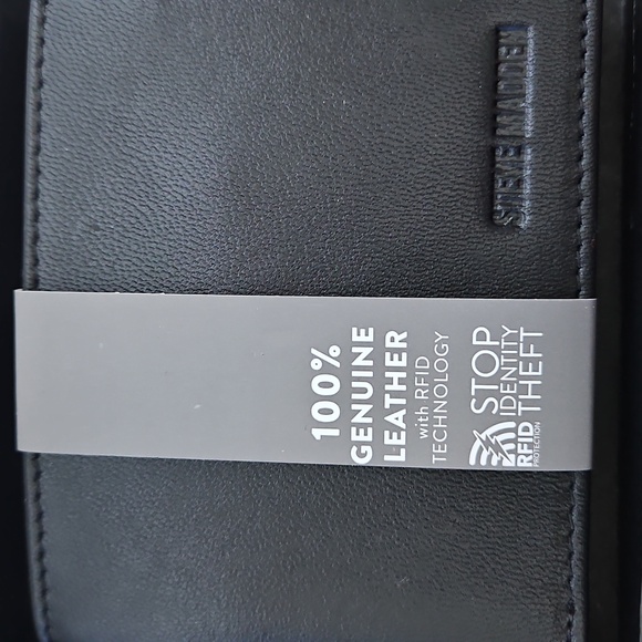 Steve Madden Charcoal GENUINE Leather Wallet RFID protrcted - Picture 6 of 6